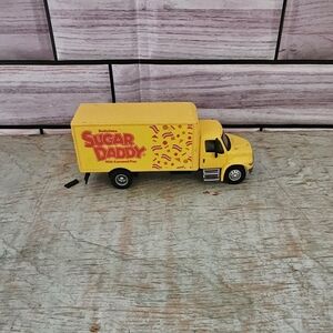 HO Scale Boley Dept. 1:87 #4102-00 International Box Truck Sugar Daddy